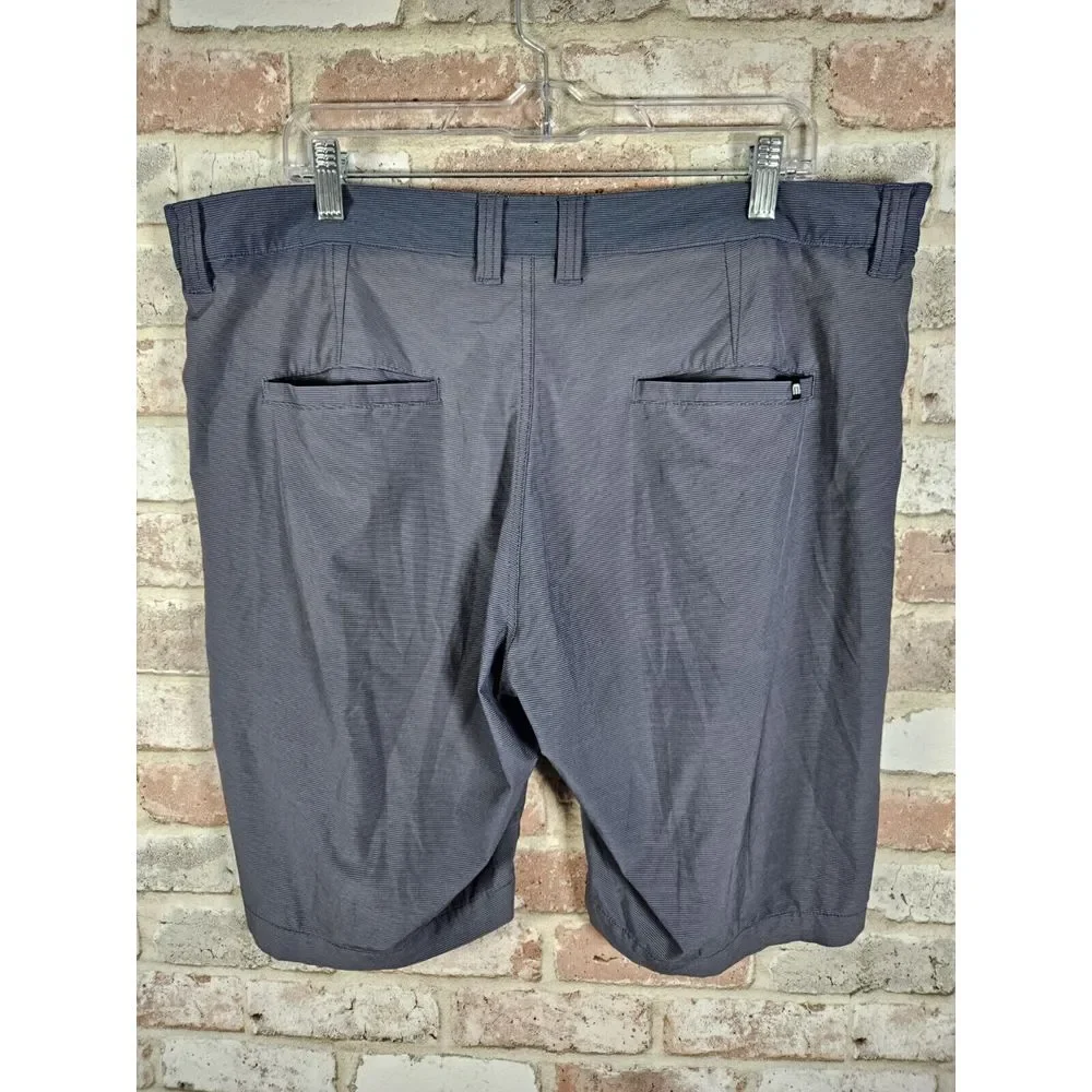 Travis Mathew Men's Golf Shorts Sz 38‎